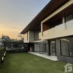 Rent 5 bedroom house of 610 m² in Bangkok