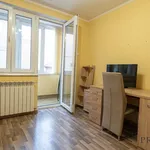 Rent 3 bedroom apartment of 78 m² in Oradea