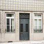 Rent 1 bedroom apartment of 45 m² in Porto