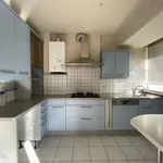 Rent 2 bedroom apartment in Halle