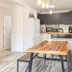 Rent a room of 250 m² in madrid