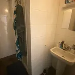 Rent 4 bedroom house in East Midlands