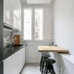 Appartement de 104 m² avec 2 chambre(s) en location à Paris