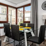 Rent 3 bedroom apartment of 85 m² in Capital City of Prague