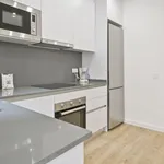 Rent 5 bedroom apartment of 50 m² in Barcelona