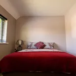 Rent 4 bedroom house in Leeds