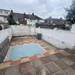 Rent 4 bedroom flat in Wales