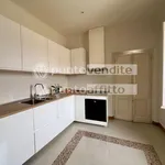 Rent 5 bedroom apartment of 200 m² in Lucca