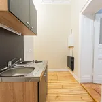 Rent 1 bedroom apartment of 27 m² in Berlin