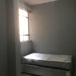 Rent 2 bedroom apartment of 494 m² in Johannesburg