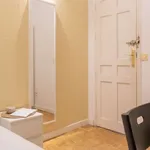 Rent a room in madrid