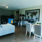 Appartement de 83 m² avec 3 chambre(s) en location à Roche