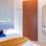 Rent a room in turin