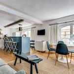 Rent 1 bedroom apartment of 500 m² in Paris