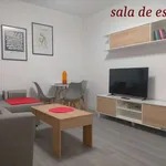 Rent a room of 80 m² in zaragoza