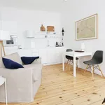 Rent 3 bedroom apartment of 35 m² in Berlin