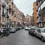 Affitto 2 camera appartamento di 30 m² in Naples