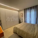 Rent 4 bedroom apartment of 90 m² in Modena