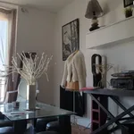 Rent 2 bedroom apartment of 35 m² in Montrouge