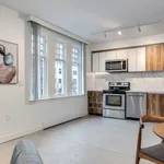 Appartement de 796 m² avec 2 chambre(s) en location à Vancouver