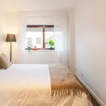 Rent 1 bedroom apartment of 60 m² in Matosinhos