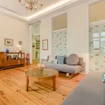 Rent 1 bedroom apartment of 50 m² in Lisbon