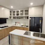 Rent 4 bedroom house of 175 m² in Phuket