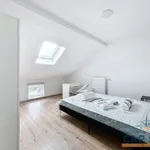 Huur 4 slaapkamer huis van 143 m² in Charleroi Montignies-sur-Sambre