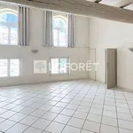 Appartement de 57 m² avec 2 chambre(s) en location à Salon-de-Provence