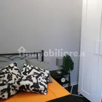 Affitto 5 camera casa di 120 m² in Bologna