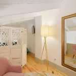 Rent 3 bedroom apartment of 100 m² in Matosinhos