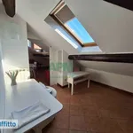 Rent 3 bedroom apartment of 100 m² in Milan