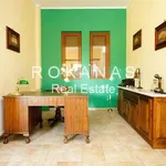 Rent 4 bedroom house of 290 m² in Πηγαδάκια