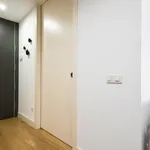 Rent 3 bedroom apartment of 40 m² in Barcelona