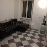 Rent 5 bedroom apartment of 120 m² in Genova