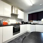 Rent 4 bedroom flat in East Of England