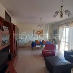 Rent 4 bedroom apartment of 150 m² in Sellia Marina