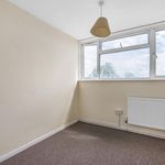 Rent 3 bedroom flat in South East England