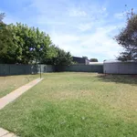 Rent 3 bedroom house in Glenfield Park