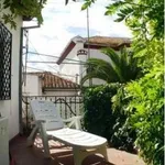 Rent a room in Granada']