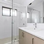 Rent 4 bedroom apartment in Yanchep