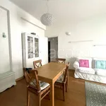 Rent 3 bedroom apartment of 85 m² in Milano