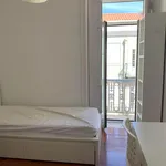 Rent 4 bedroom apartment in Lisbon