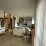 Rent 4 bedroom house of 150 m² in Milan