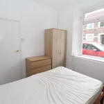 Rent 4 bedroom flat in Wales