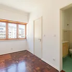 Rent 4 bedroom apartment of 201 m² in Lisbon