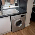 Rent 3 bedroom apartment in Leicester