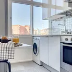 Rent 1 bedroom apartment of 43 m² in lisbon