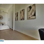 Rent 2 bedroom apartment of 70 m² in Genoa