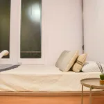 Rent a room of 350 m² in Barcelona